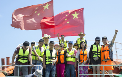 Podstawowe funkcje obuwia ochronnego, zastosowanie materiałów i instrukcja konserwacji środowiska pracy