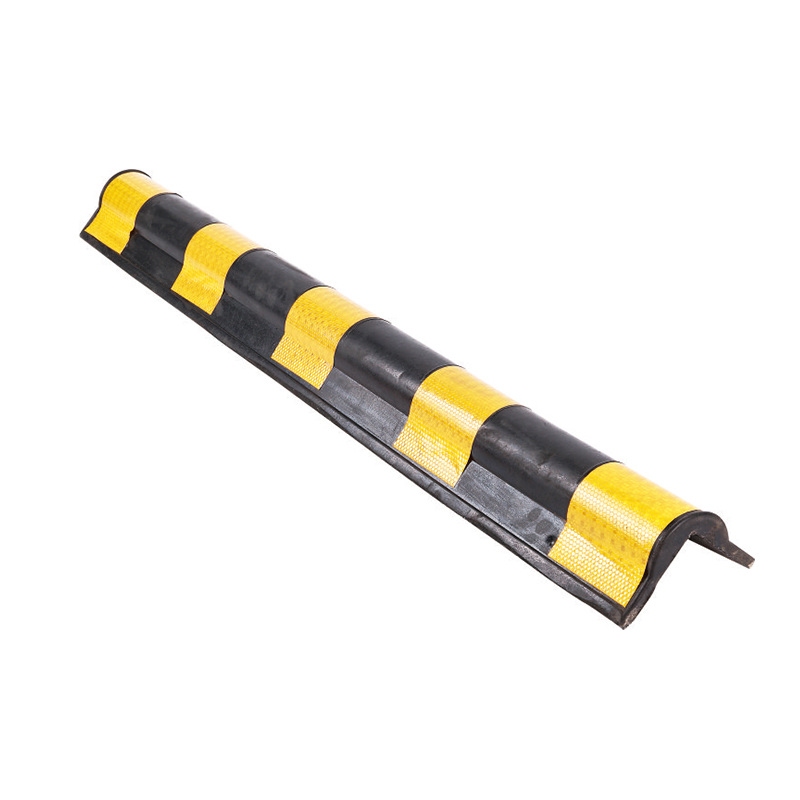 Gumowe osłony narożników PS035