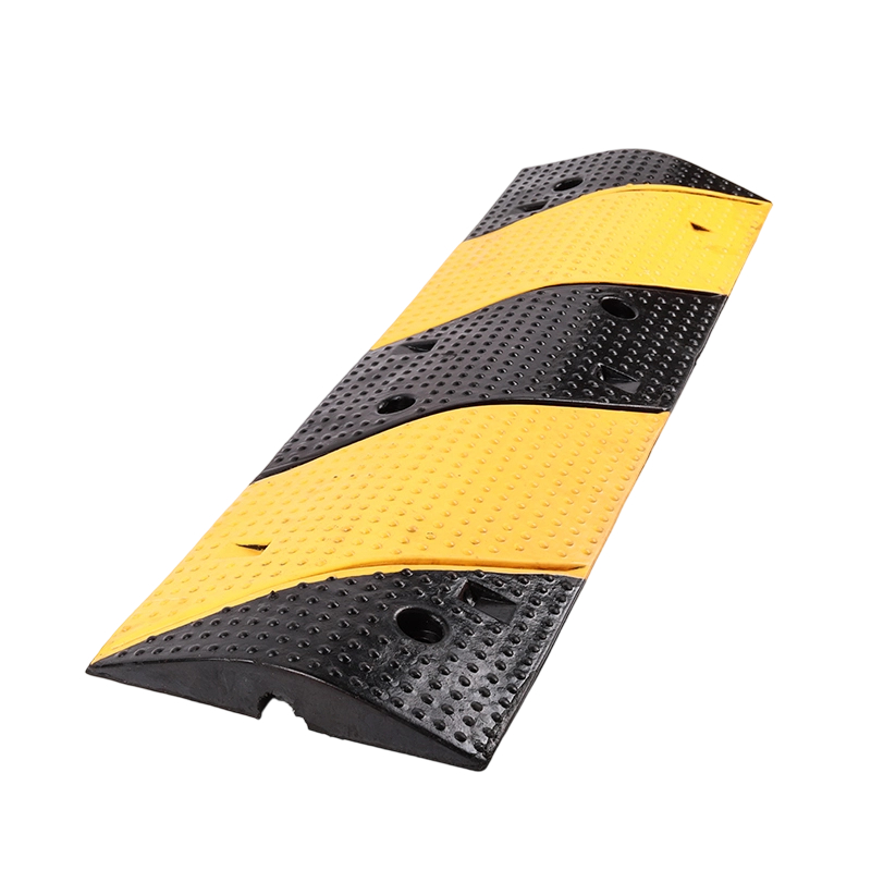 SH025 Gumowe ochraniacze kabli